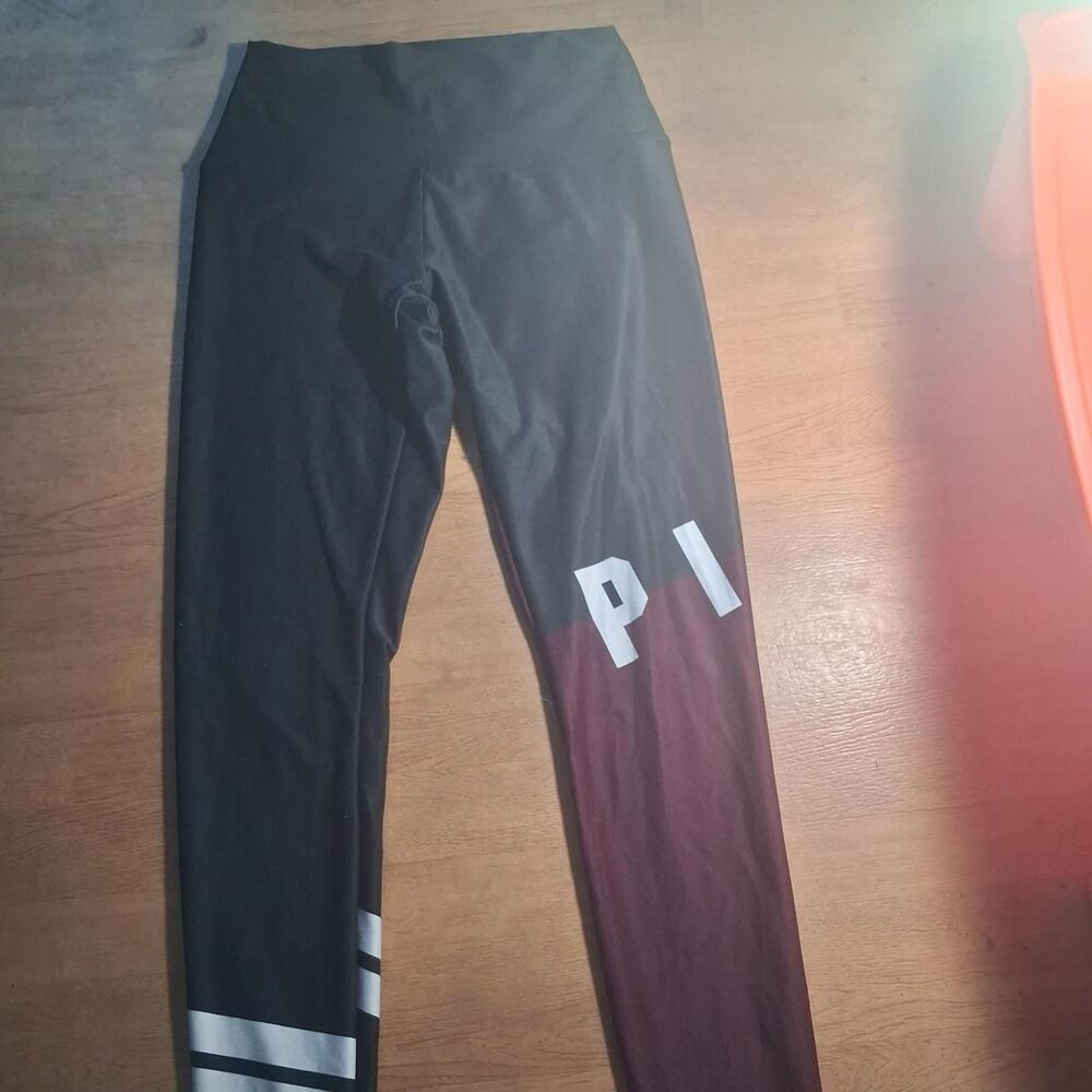 Victoria-s-secret-pink Women's Black and Navy Leggings